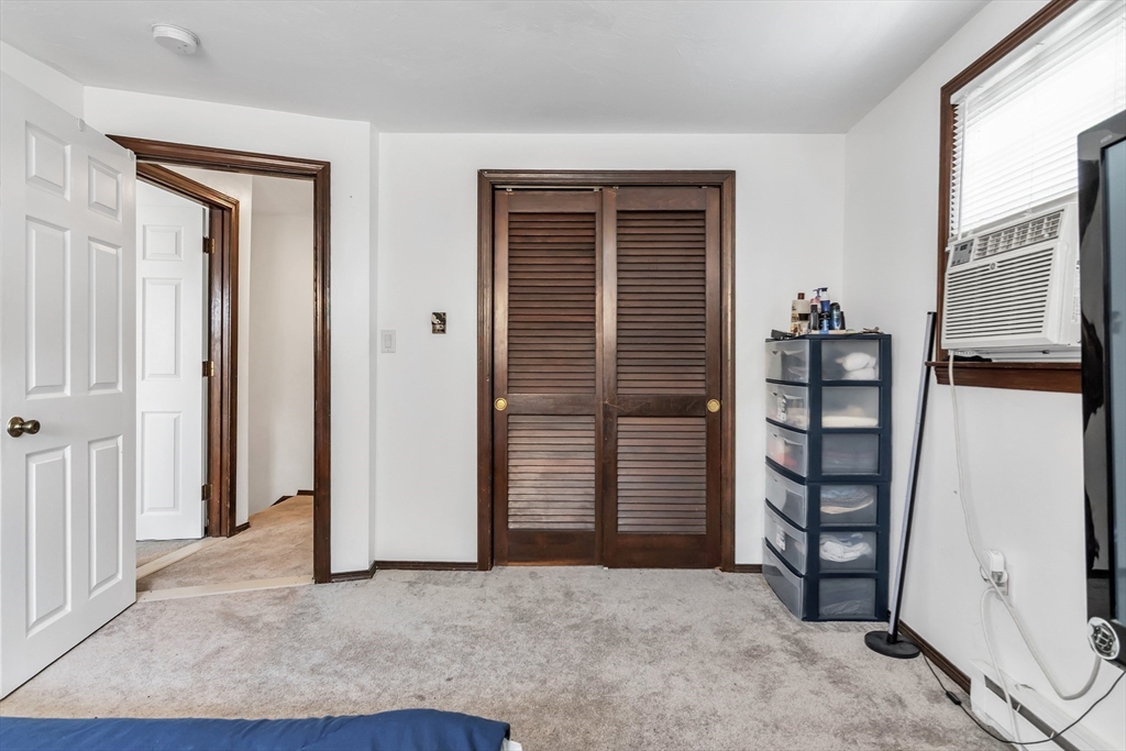 Lowell, Massachusetts 01854, United States, 4 Bedrooms Bedrooms, ,2 BathroomsBathrooms,Residential,Active,171850