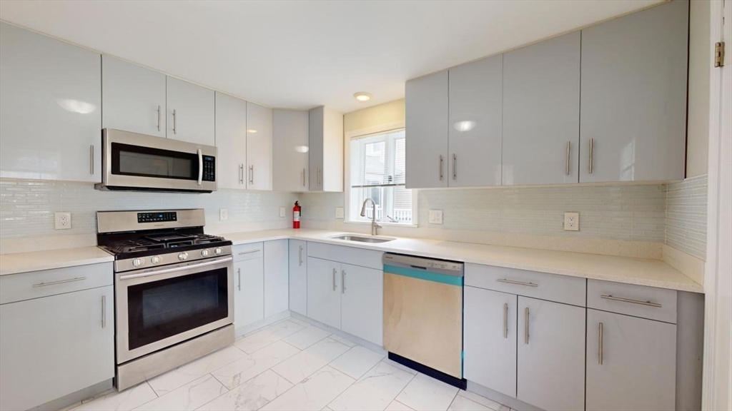 27 Dell Ave 1
