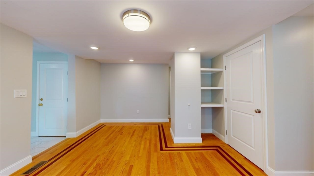 27 Dell Ave 1
