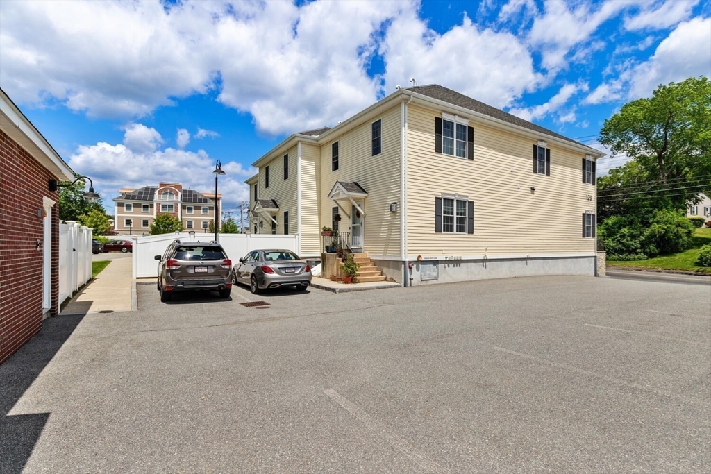 129 Cambridge St 1