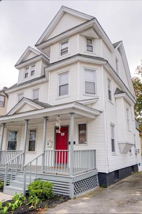 52 Orlando St Springfield MA 01108