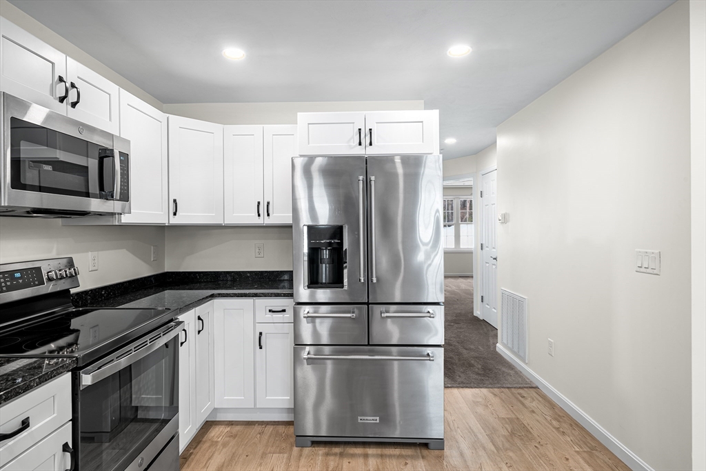 27 Ocean Walk Dr 105