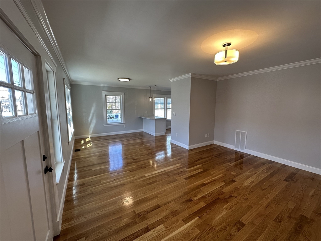 35 Trapelo Road 1
