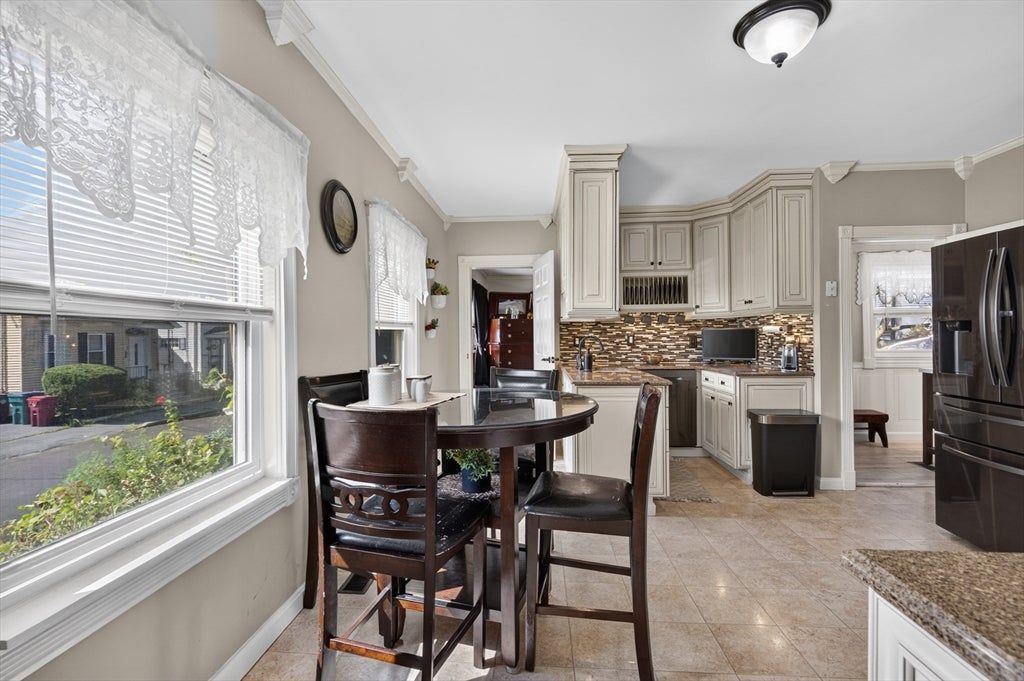 103 B St, Lowell, MA Photo #6