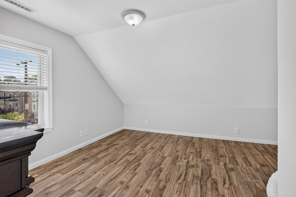 103 B St, Lowell, MA Photo #36