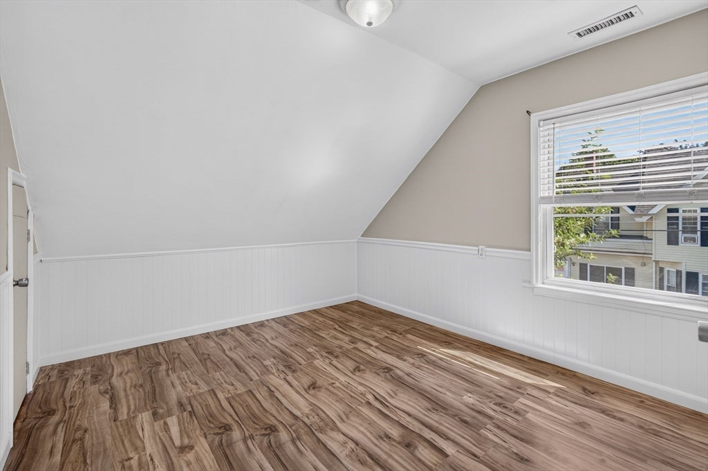 103 B St, Lowell, MA Photo #33