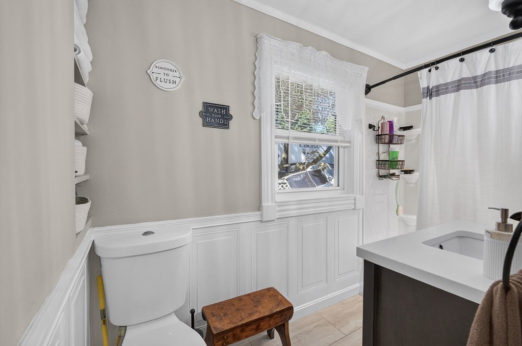 103 B St, Lowell, MA Photo #16