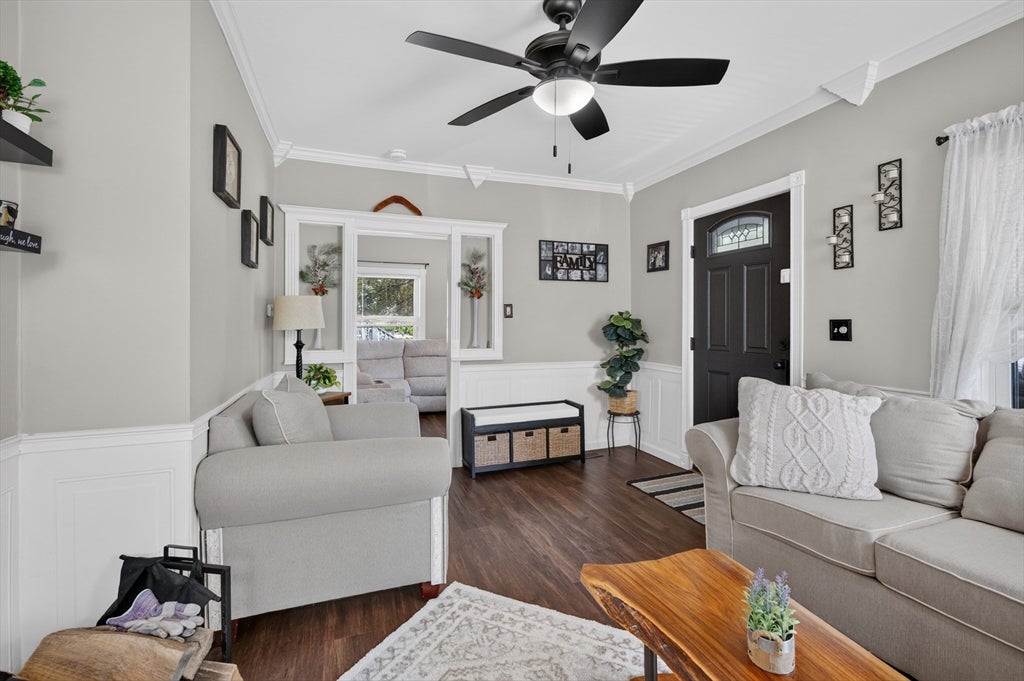 103 B St, Lowell, MA Photo #11