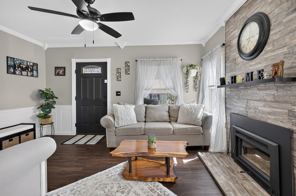 103 B St, Lowell, MA Photo #10