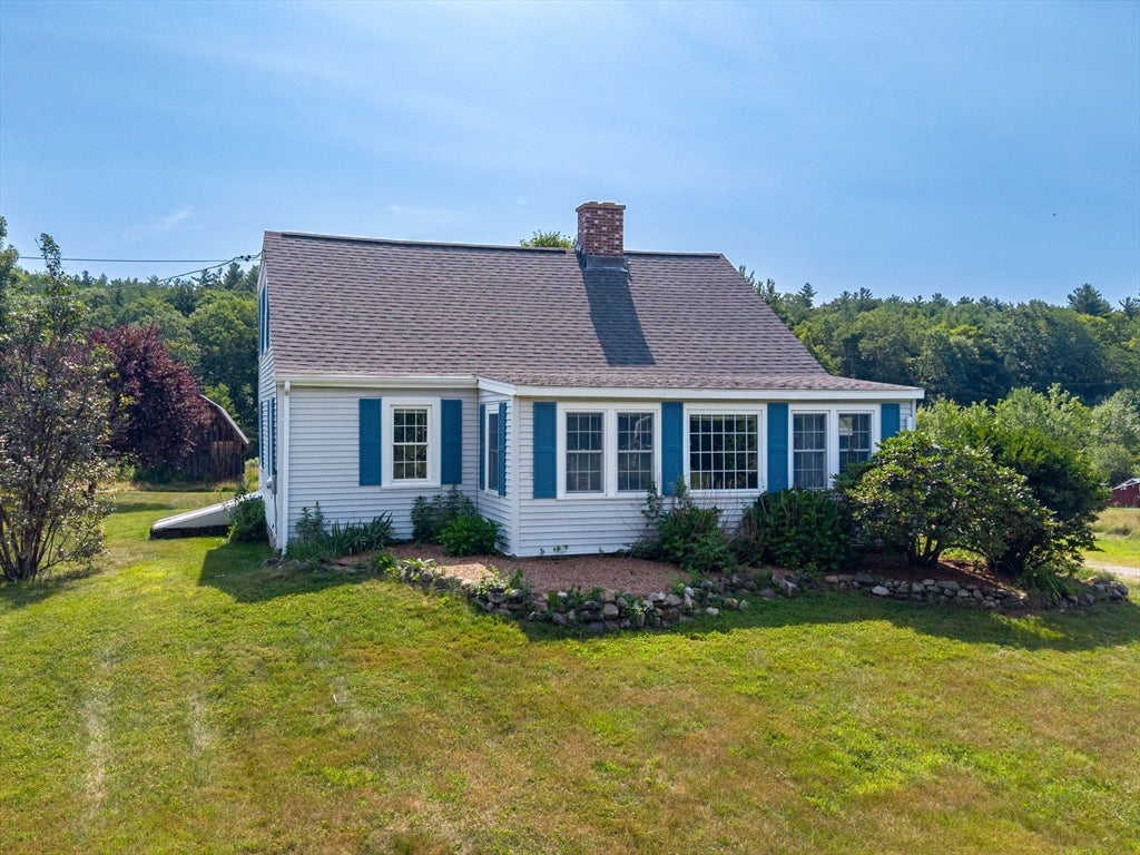 Photo: 81 South St, Williamsburg, MA