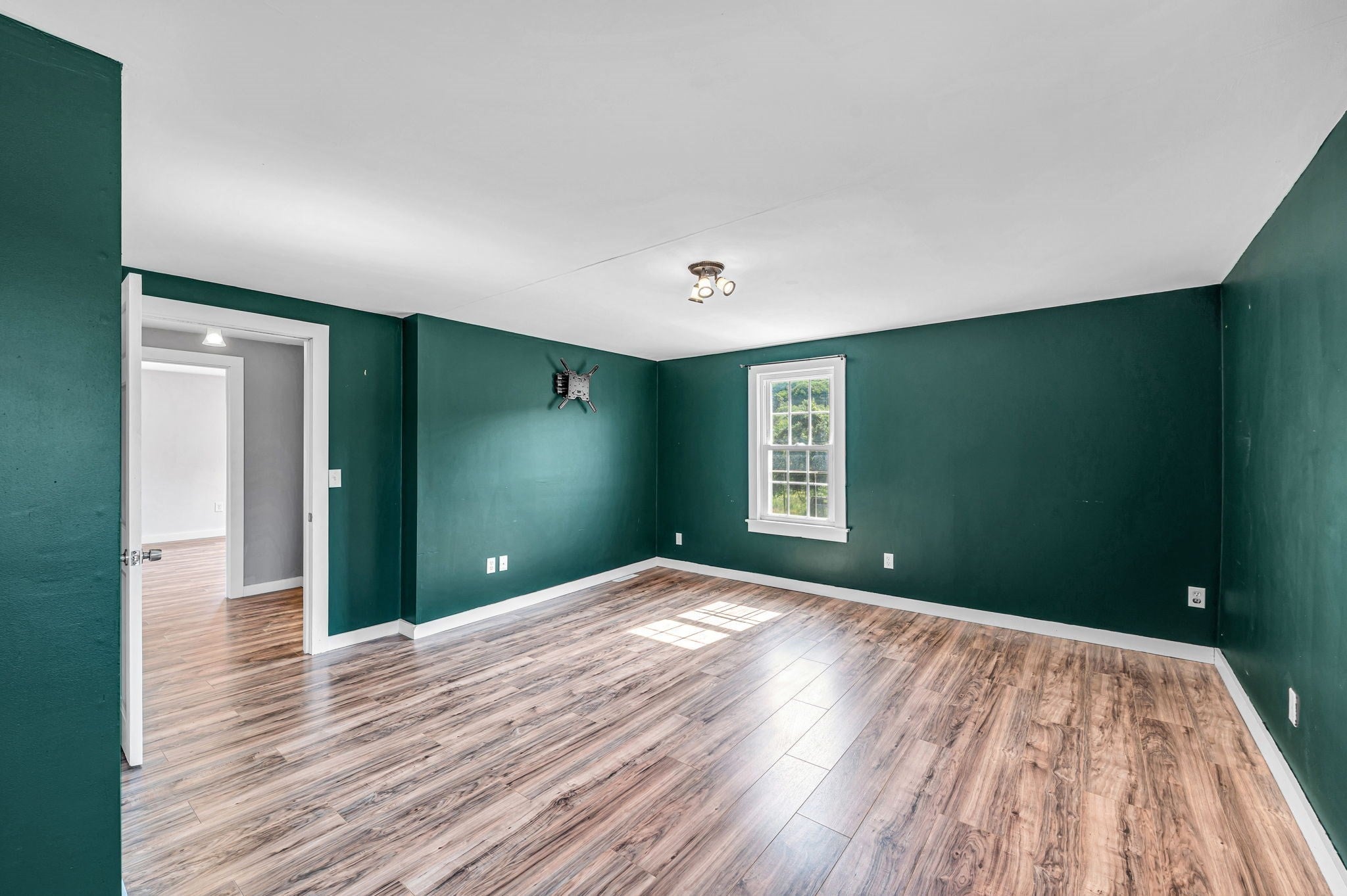 81 South St, Williamsburg, MA Photo #24