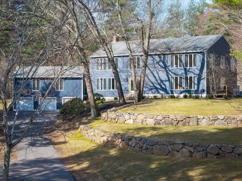5 Comstock Lane Topsfield MA 01983