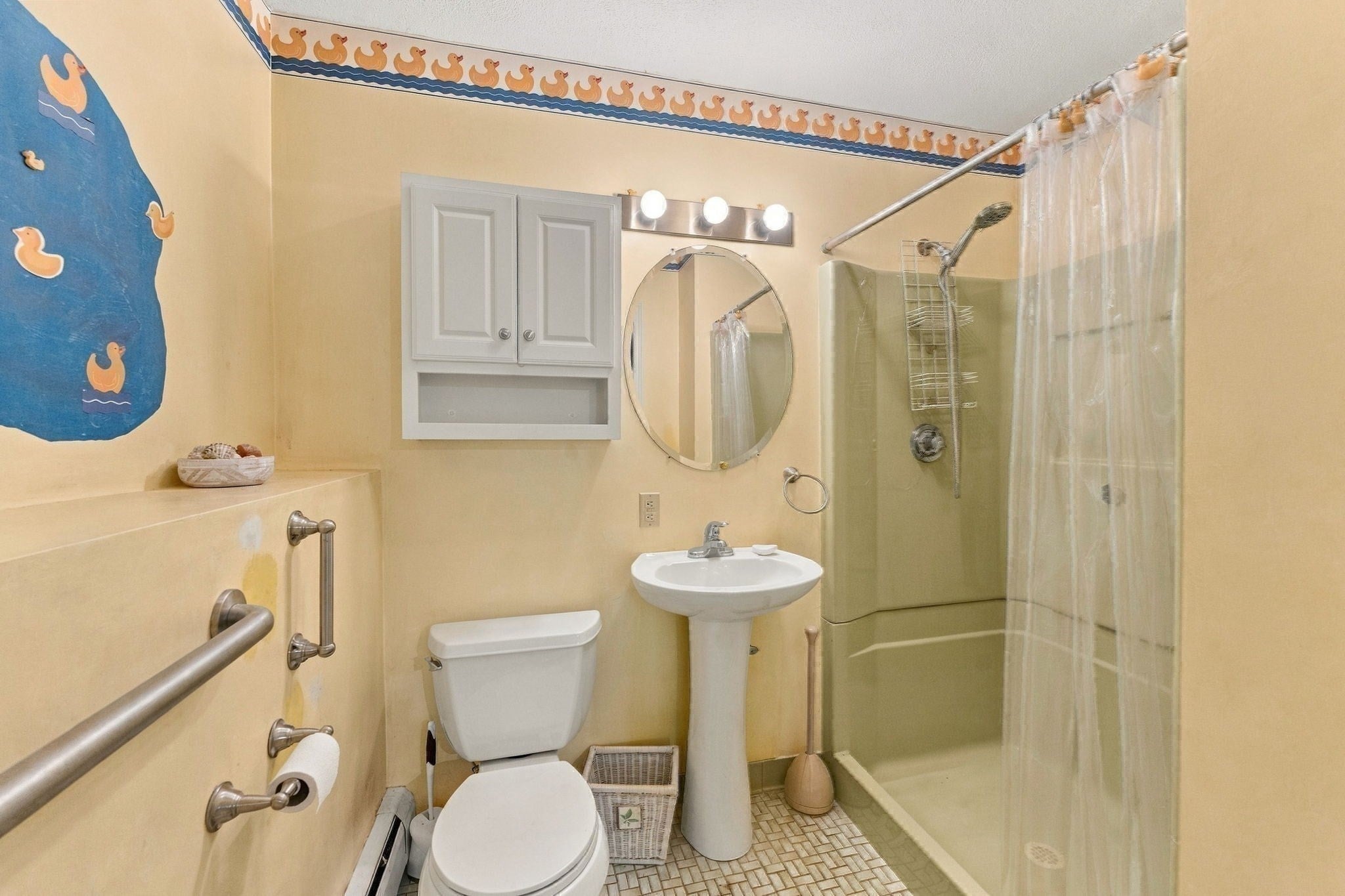 1 Lisa Drive, Woburn, MA, 1 Lisa Drive, Woburn, MA Photo #21