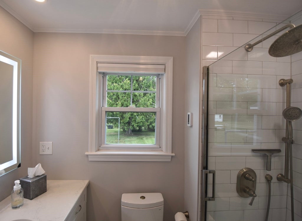 120 Blaine Ave, East Brookfield, MA Photo #10
