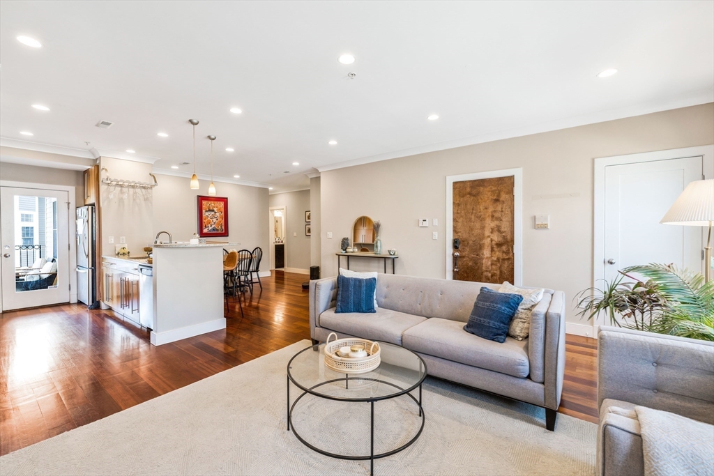 109 D St 4