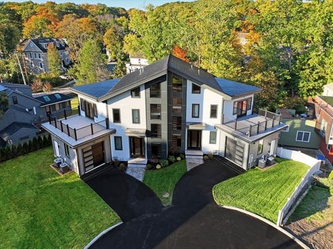 18 Josselyn Pl 18 Newton MA 02461