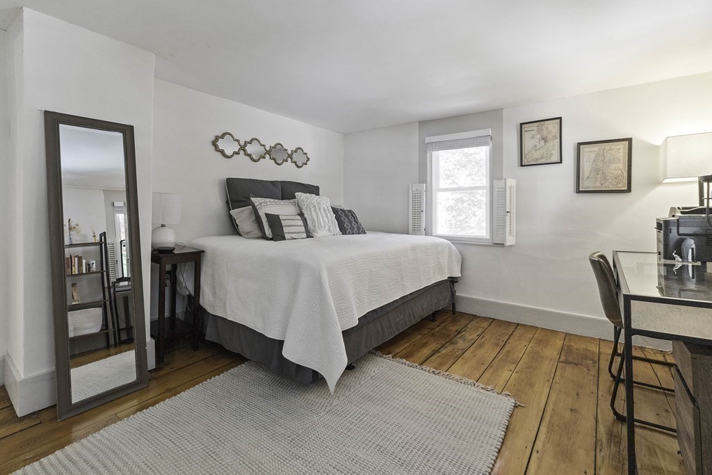 54 Ashland St, Newburyport, MA Photo #22
