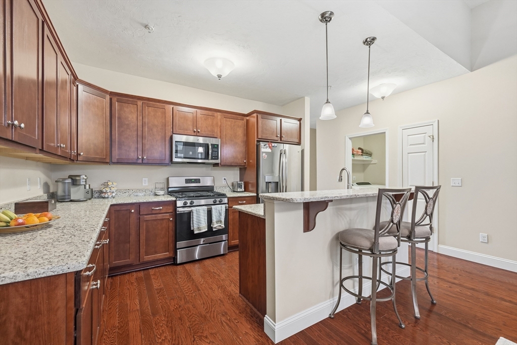 142 Leisure Green Dr #142, Mashpee, MA Photo #5
