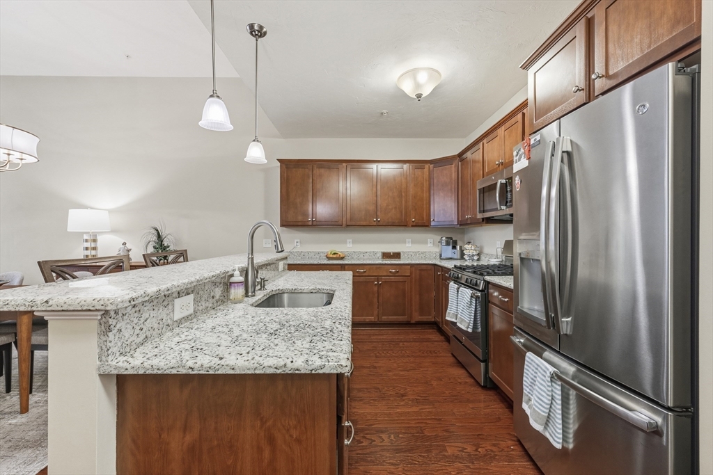 142 Leisure Green Dr #142, Mashpee, MA Photo #3
