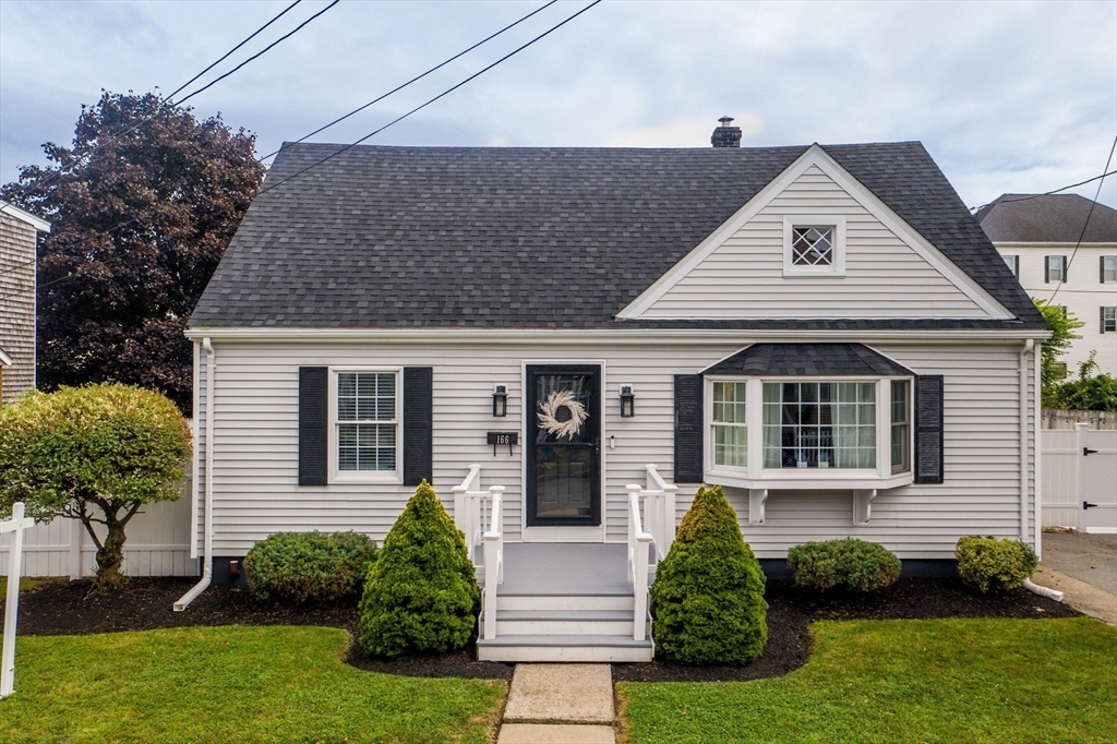 166 Charles St