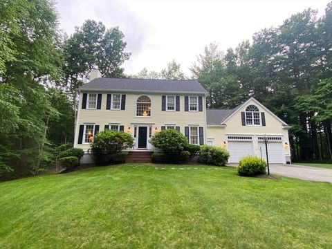52 Cranberry Rd Hanson MA 02341