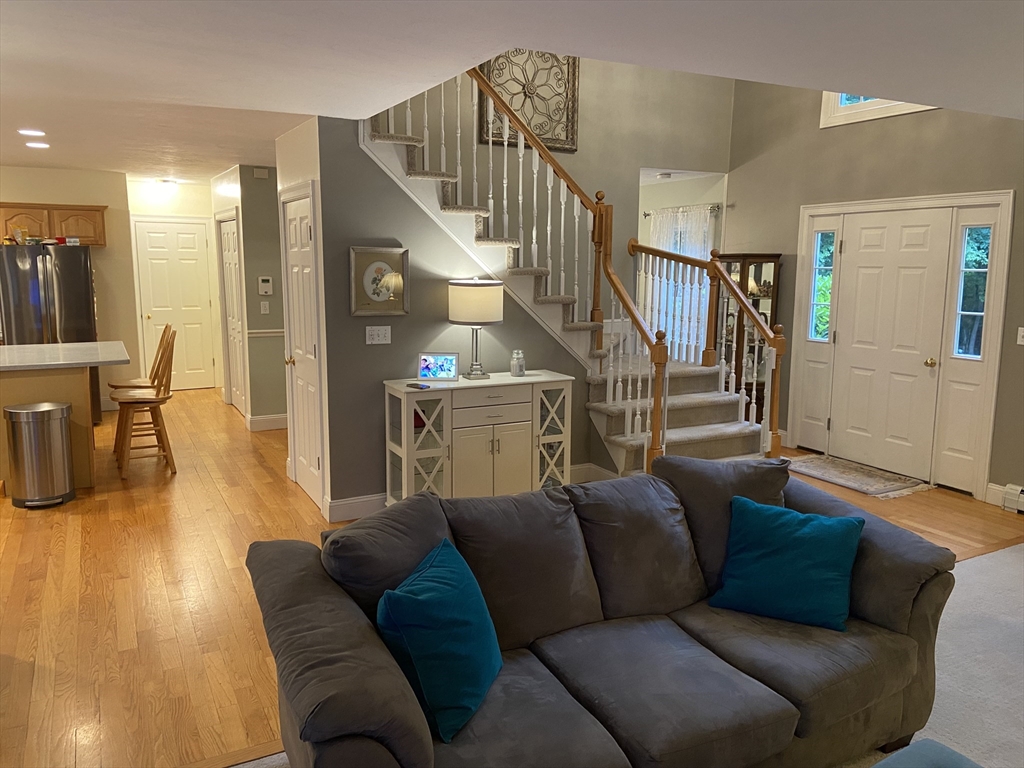 52 Cranberry Rd