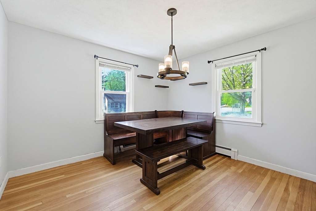 13 Brookside Drive
