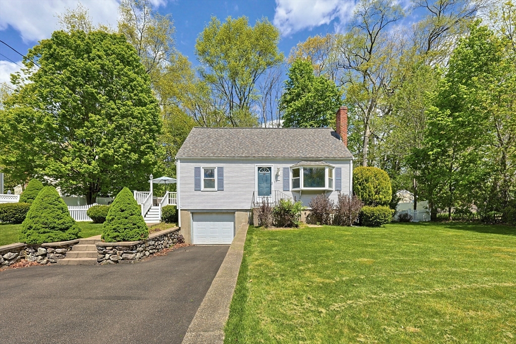 13 Brookside Drive, Foxboro, MA, 13 Brookside Drive, Foxboro, MA Photo #1