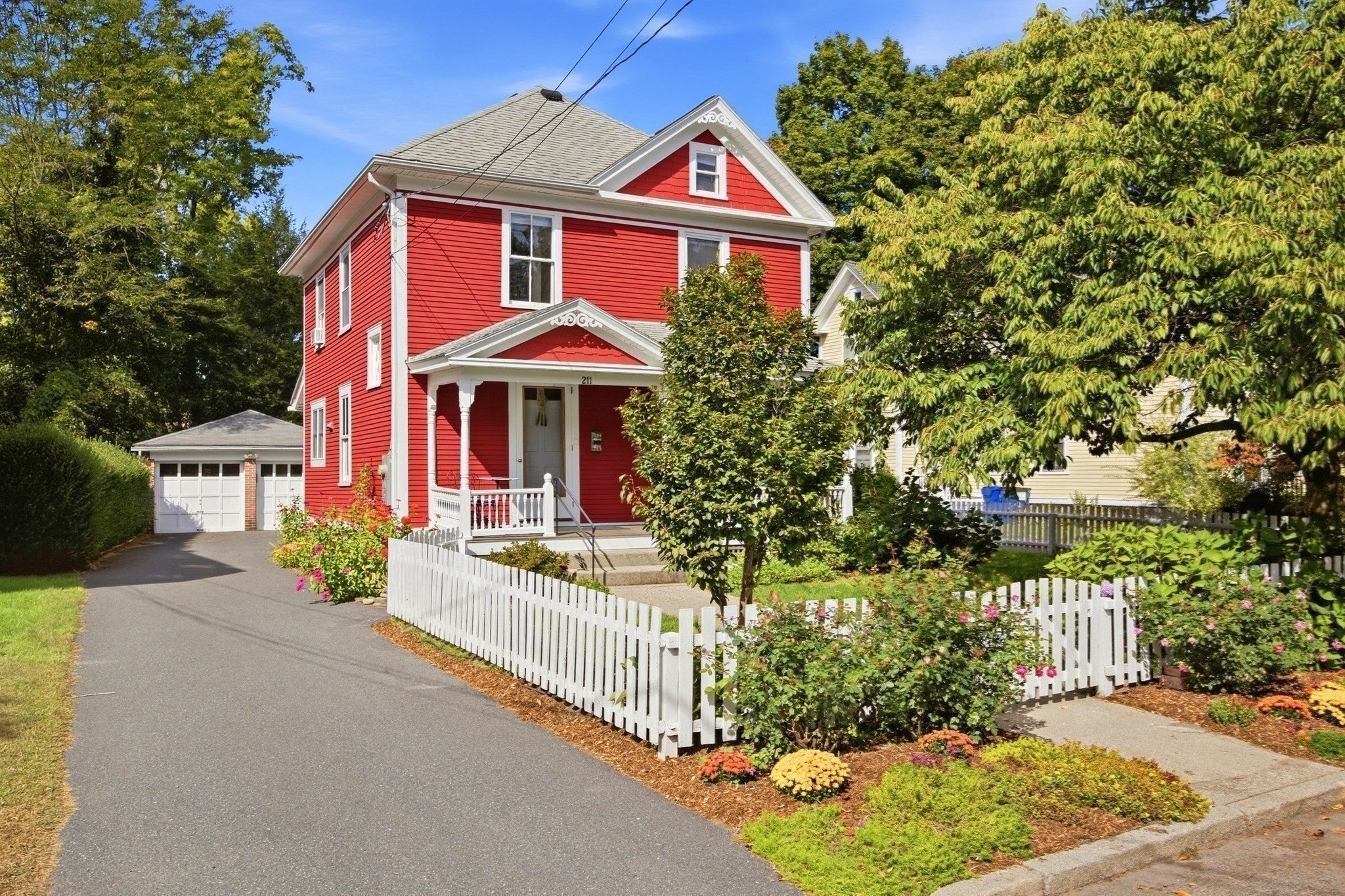 211 Crescent St, Northampton, MA, 211 Crescent St, Northampton, MA Photo #1