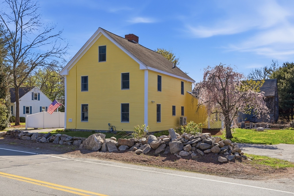 397 Concord Rd