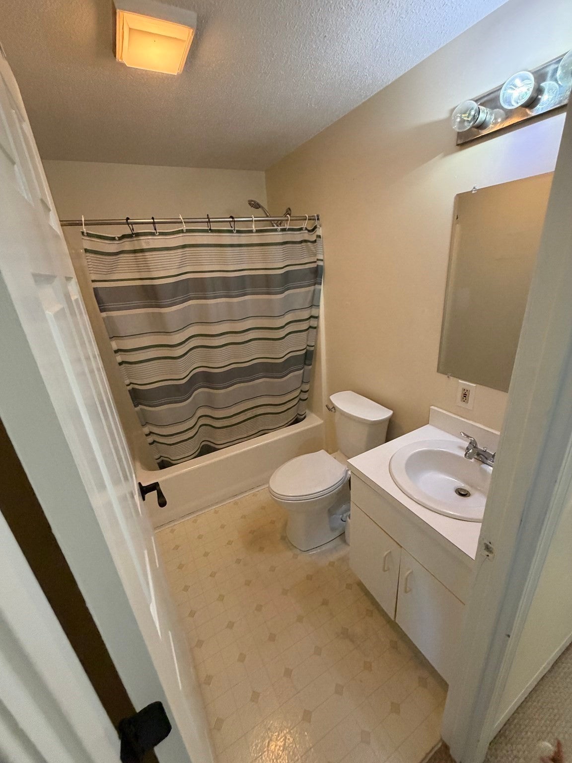 24 Park St 6G
