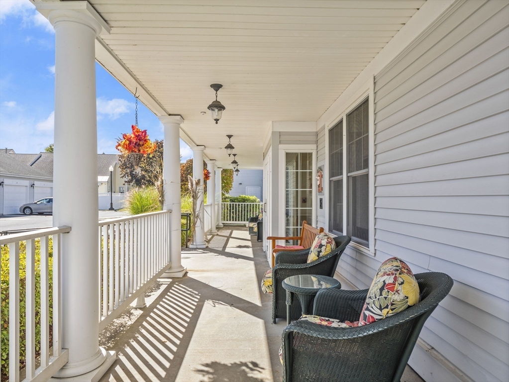 27 Hartland Way 309