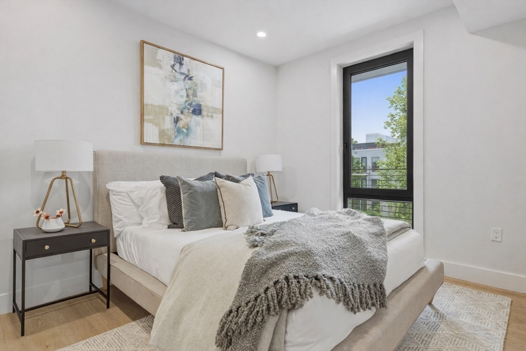 118 B Street 101