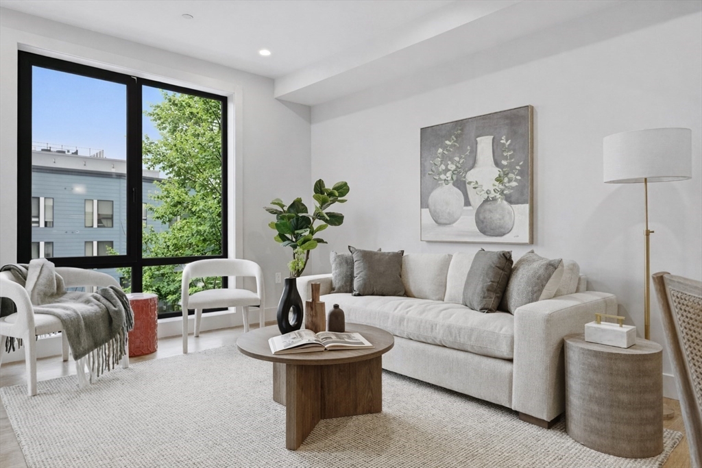 118 B Street 101