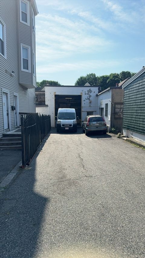 1126-R Dorchester Ave Boston MA 02125