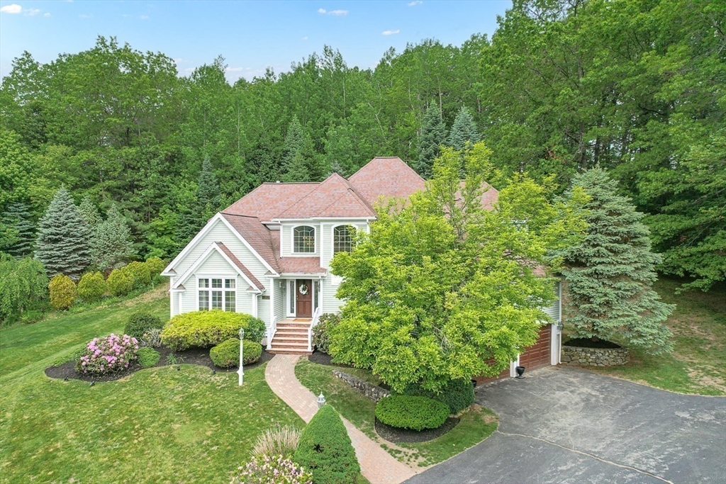 12 Scotland Dr