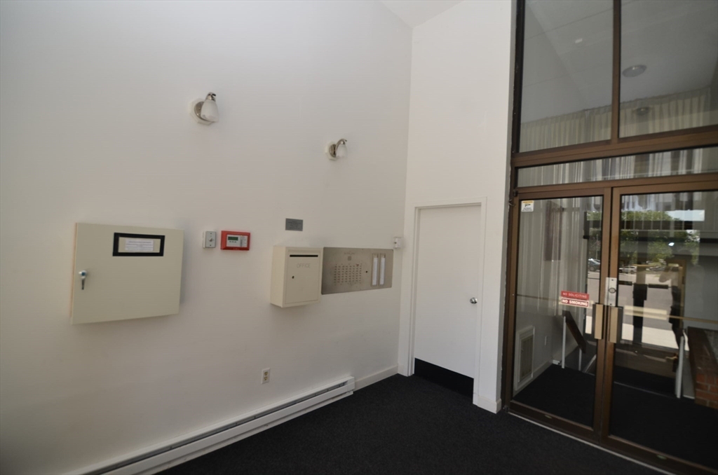 51 Melrose St 5E
