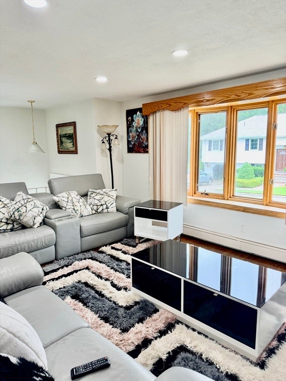 17 Valley Rd, Stoneham, MA, 17 Valley Rd, Stoneham, MA Photo #11
