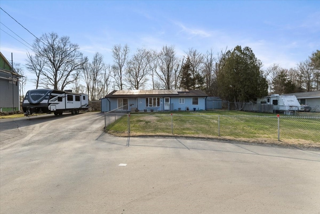 75 Debbie Rd