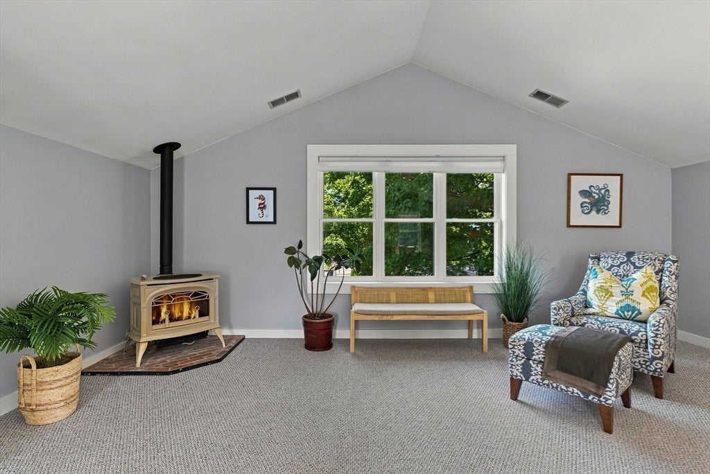 18 Jackson St, Newburyport, MA, 18 Jackson St, Newburyport, MA Photo #24