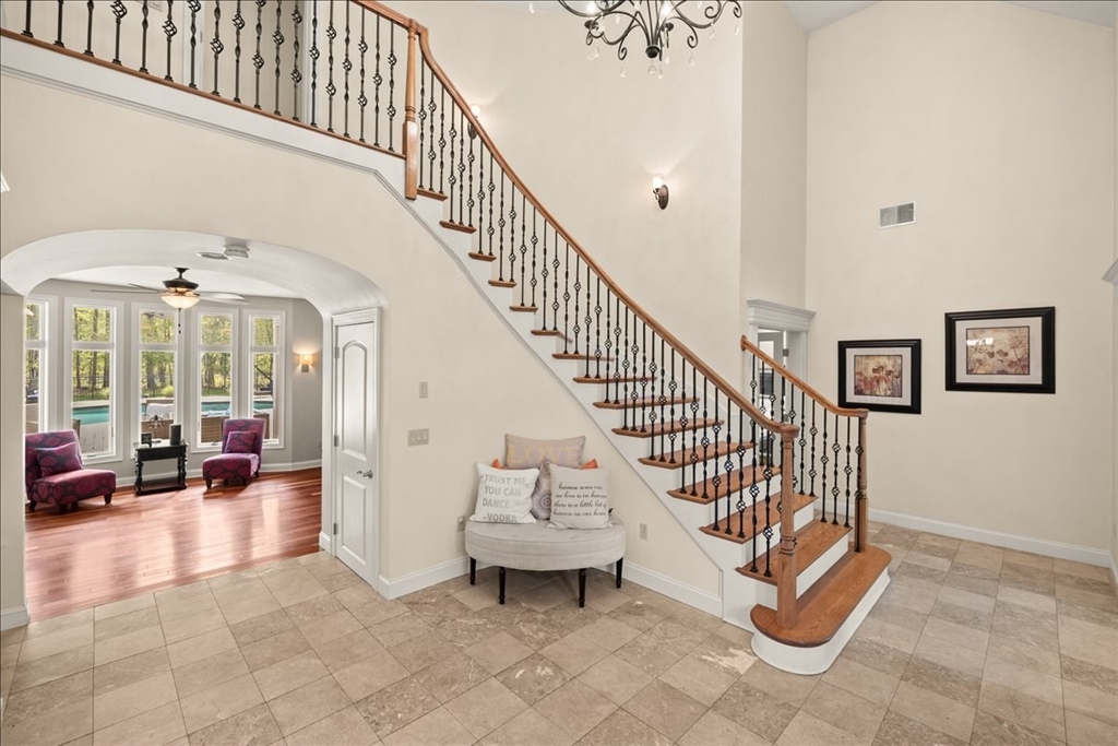 4 Alberta Ln, Lakeville, MA Photo #20