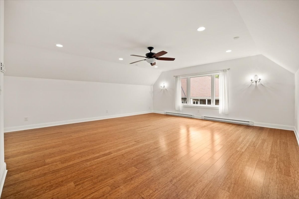 4 Alberta Ln, Lakeville, MA Photo #41