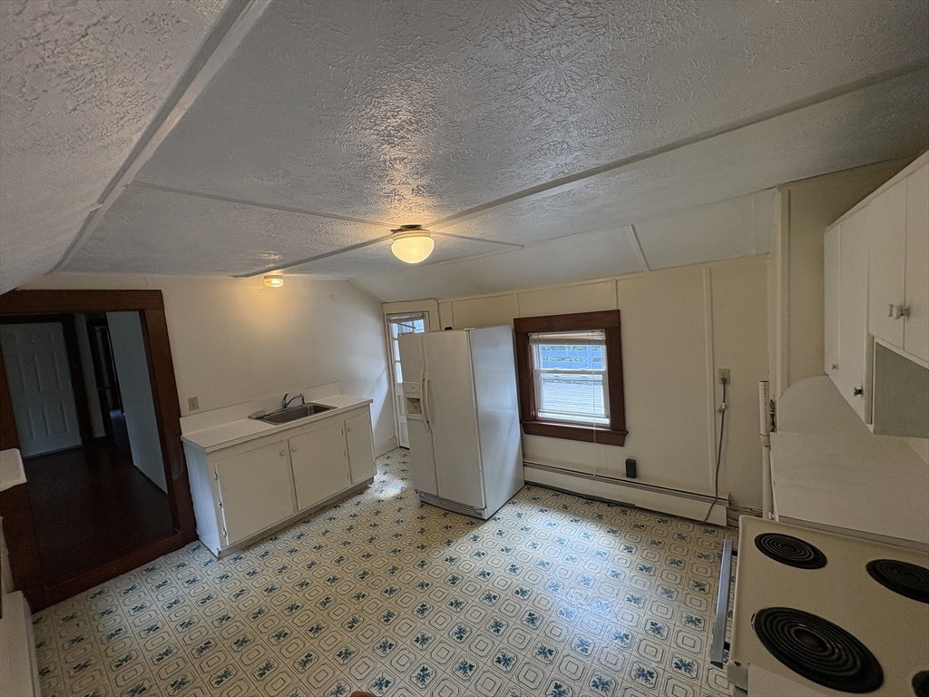 33 Spencer St