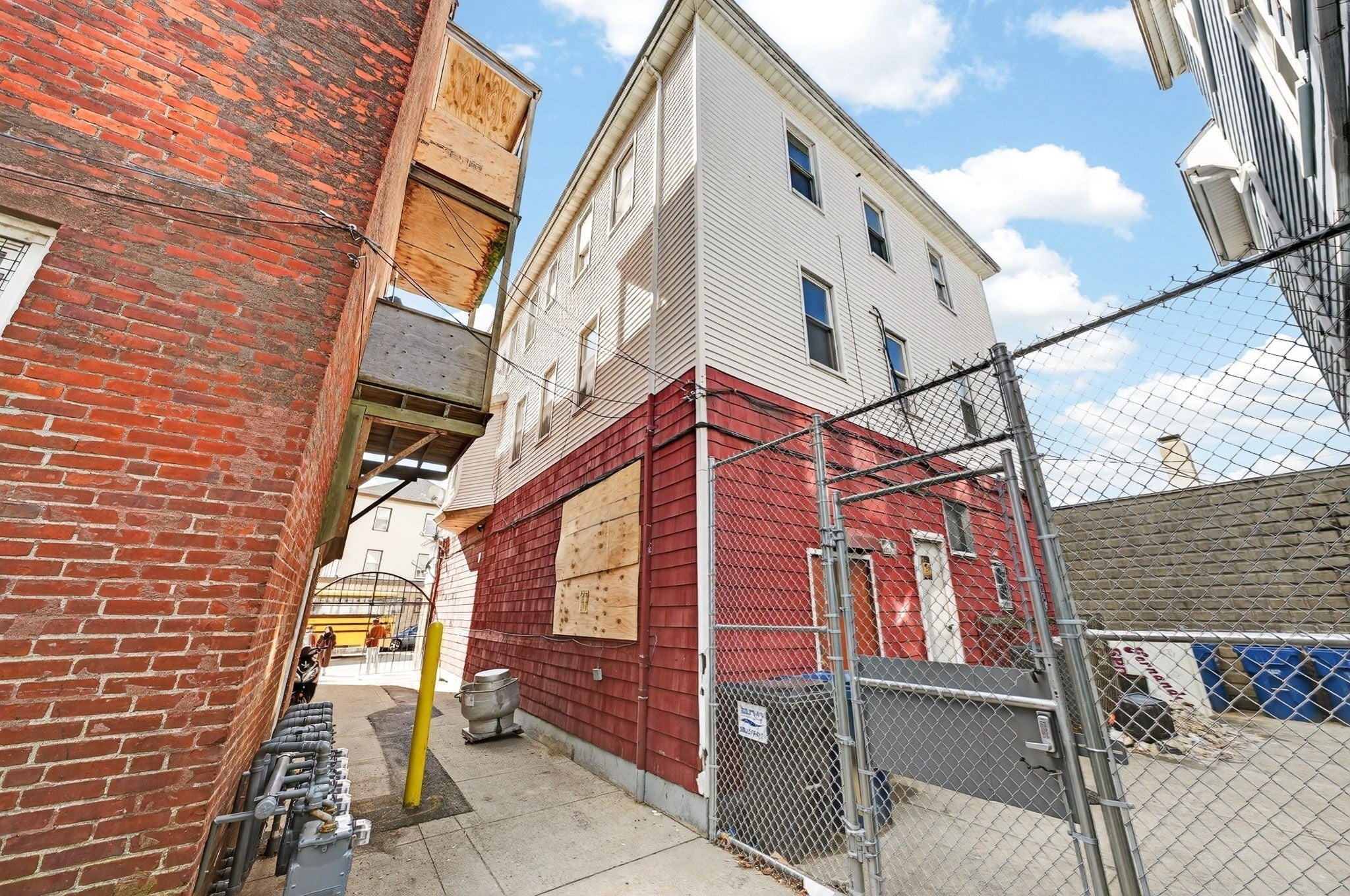 114-116 County Street
