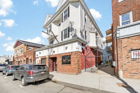 Photo of 114-116 County Street, New Bedford, MA 02744 (MLS # 73492885)