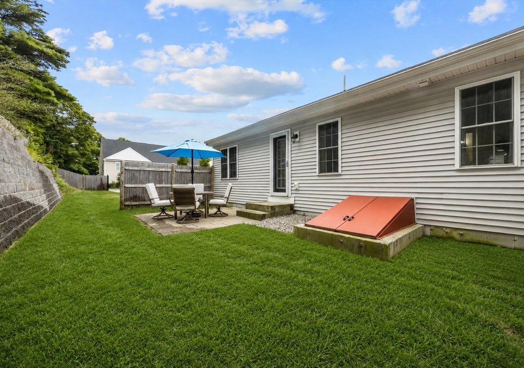 22 Ocean Walk Dr 22