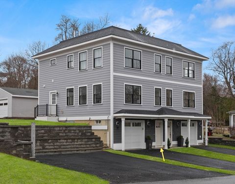 2 Blaisdell Terrace 1 Ipswich MA 01938