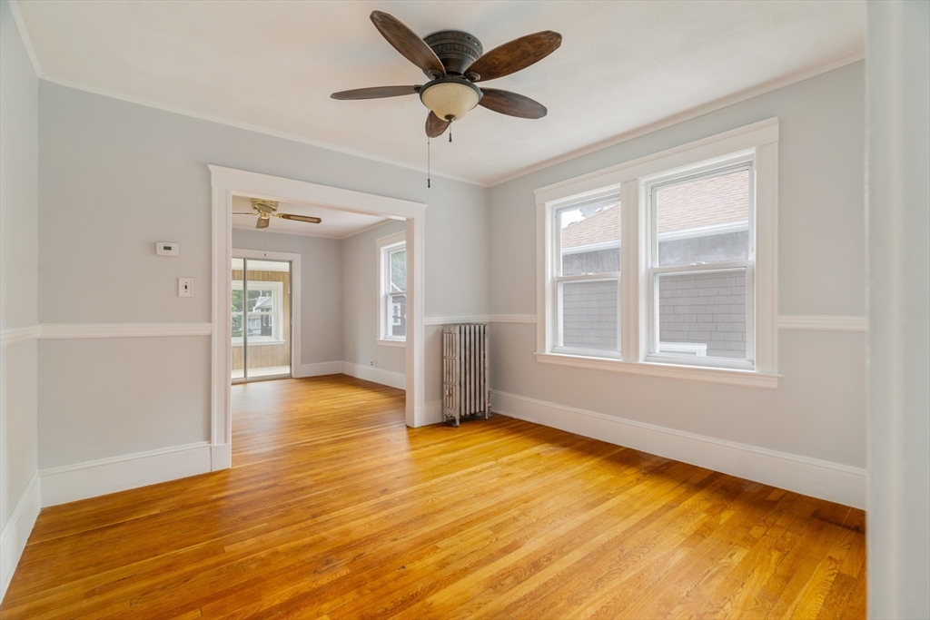 Cambridge, Massachusetts 02138, United States, 3 Bedrooms Bedrooms, ,1 BathroomBathrooms,Residential,Active,143765