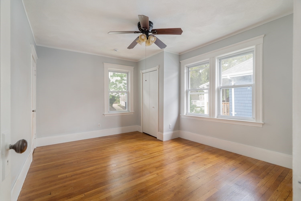 Cambridge, Massachusetts 02138, United States, 3 Bedrooms Bedrooms, ,1 BathroomBathrooms,Residential,Active,143765