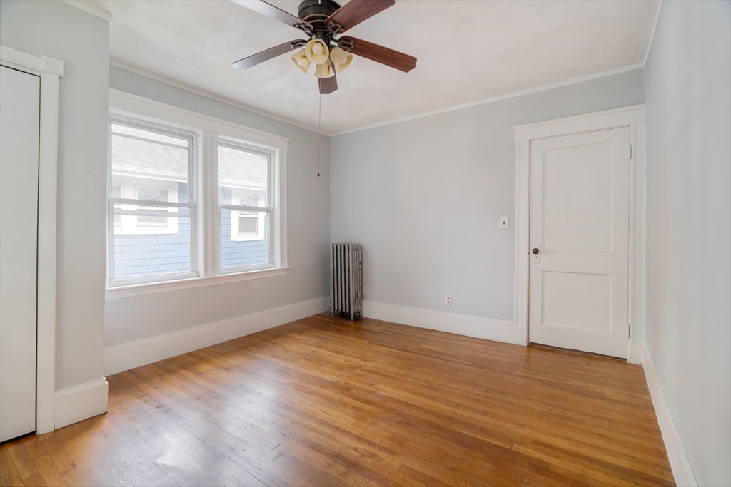 Cambridge, Massachusetts 02138, United States, 3 Bedrooms Bedrooms, ,1 BathroomBathrooms,Residential,Active,143765